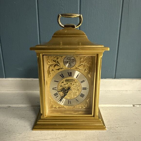 Made In Japan - TEMPUS FUGIT Rhythm Mantel CLOCK Gold Face Works! - Picture 2 of 10